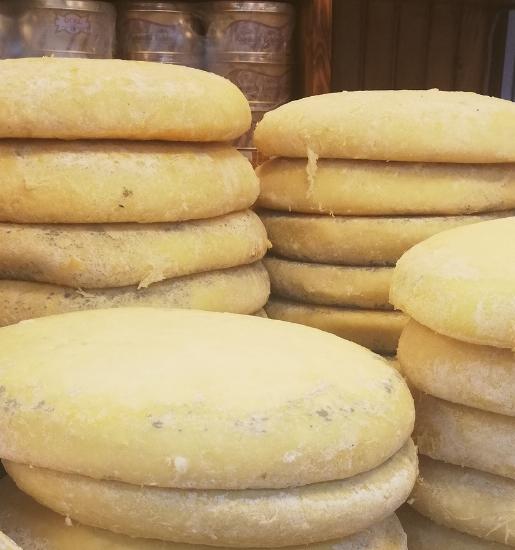 Az Küflü Köy İnek Peyniri