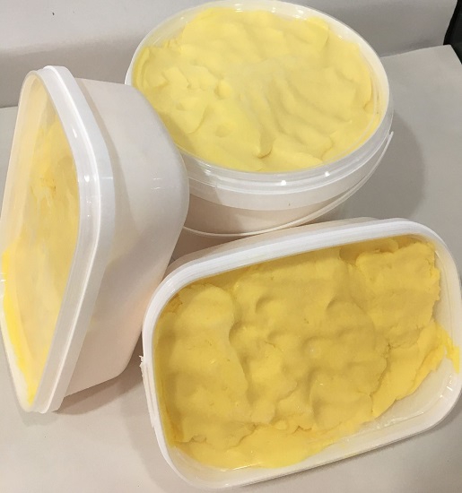 Doğal Köy Tereyağı - Az Tuzlu (1 Kg)